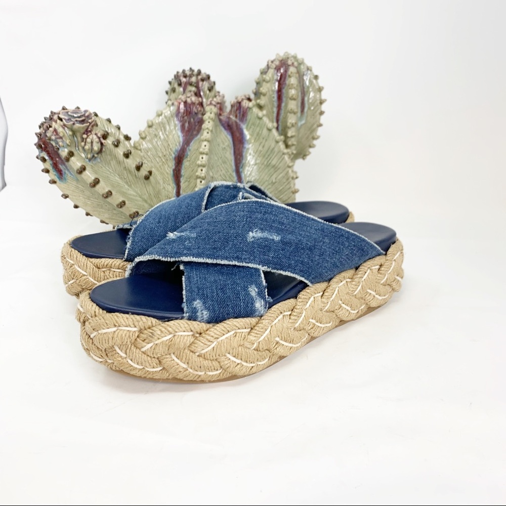 🚨SOLD🚨Miu Miu Crisscross Espadrilles Sandals - Picture 2 of 8